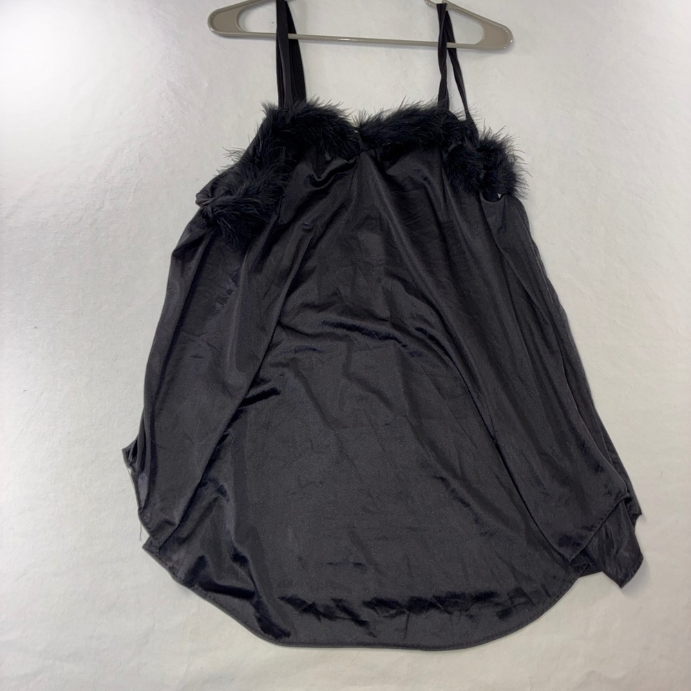 410 Delta Burke Nightgown 1X Black Faux Feather Trim Satin Babydoll Chemise